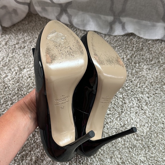Valentino Garavani Bowtie Heels 37